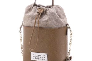 メゾン マルジェラの巾着バッグ