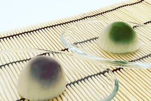 金沢和音の葛まんじゅう