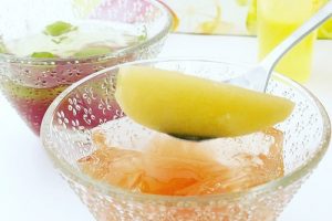 ラ・メゾン白金の2層のフルーツゼリー,ピーチ＆ストロベリー