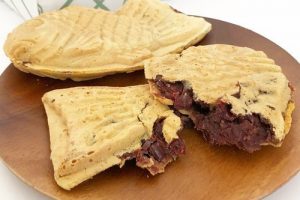 あんこたっぷりのわかばのたい焼き