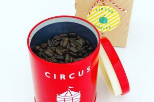 サーカスコーヒーのコーヒー缶