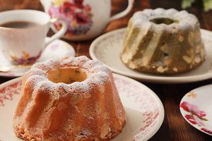 京都 クグロフ家のプレーンクグロフ、宇治抹茶クグロフ