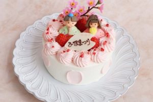 ラ・テールのひな祭りケーキ