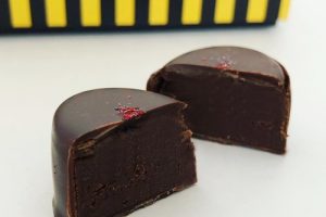 デメルのチョコレート,トリュフ・ヒンビアー