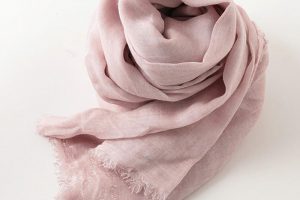 ファリエロサルティのストール