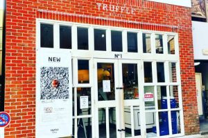 トリュフベーカリーの本店