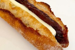 トリュフベーカリーの餡バターサンド