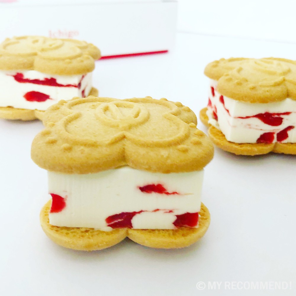 いちごバターサンドの箱