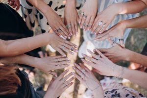 指輪の重ね付け