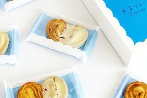 大阪限定のパルミエ,ホワイトチョコがけ