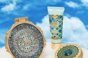 アナスイのブライトニングハンドクリーム