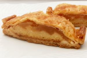 ファウンドリーの厚切りアップルパイ