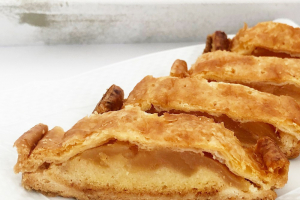 ファウンドリーの厚切りアップルパイ