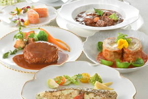 リーガロイヤルホテルのディナーセット