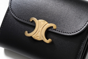 セリーヌの財布,トリオンフ