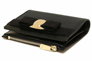 フェラガモのミニ財布