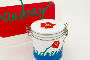 オードリーのキャニスター缶