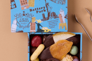 カカオマーケット by マリベルのチョコレートボール＆フルーツディップアソートスクエア缶