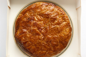 ポールのガレット・デ・ロワの王冠とフェーブ