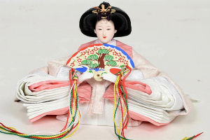 ピンクのコンパクトなひな人形