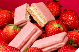 シュガーバターの木,濃苺ショコラがけサンド