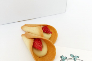 オードリーのグレイシア,ミルク