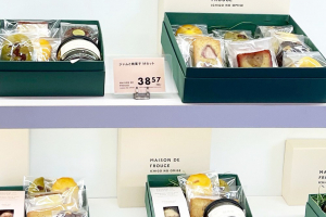 メゾン・ド・フルージュの焼き菓子とジャム