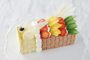 ホテル インターコンチネンタル 東京ベイのこどもの日ケーキ