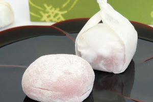 伊勢谷本店の花椿