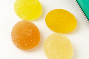 銀座千疋屋の缶入り銀座ひとくちフルーツゼリー