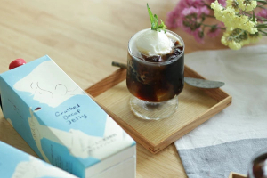 辻本珈琲のクラッシュドデカフェゼリー