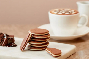 フィオラッテのサンドクッキー