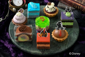 銀座コージーコーナーのハロウィンプチケーキ