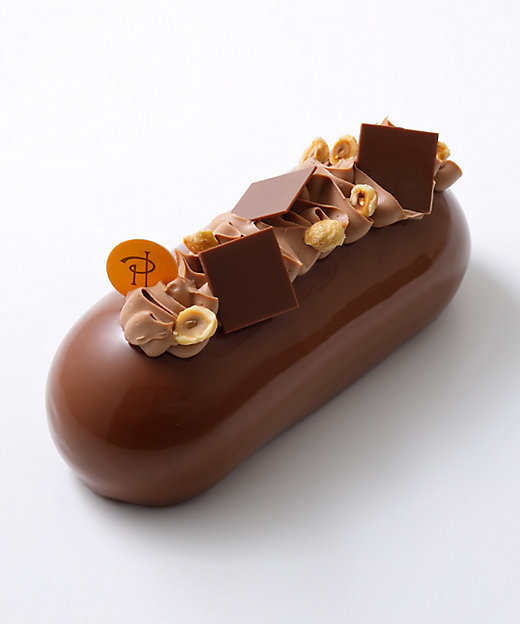 ピエール・エルメ・パリの2025年のクリスマスケーキ,ノマド プレジール シュクレ