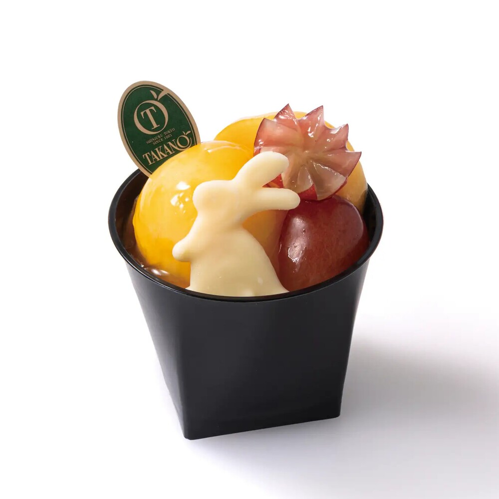 新宿高野の月見うさぎ