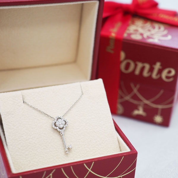 ポンテヴェキオのPt950ダイヤモンドネックレス