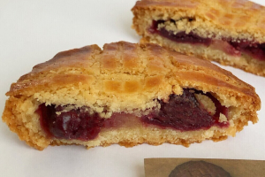 メゾンダーニのガトーバスクの断面