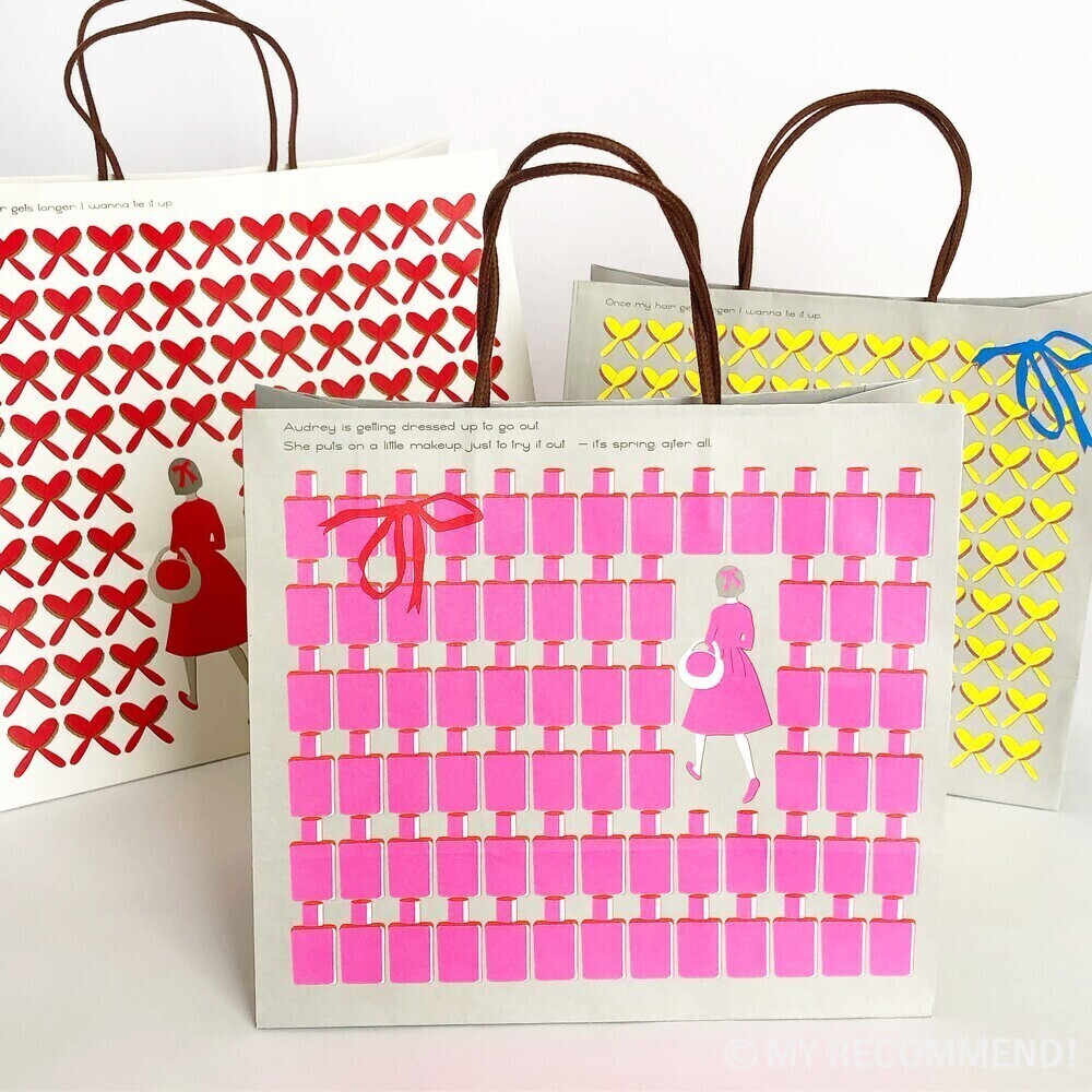 オードリーのバレンタイン限定の紙袋