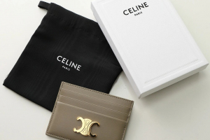セリーヌのカードケース