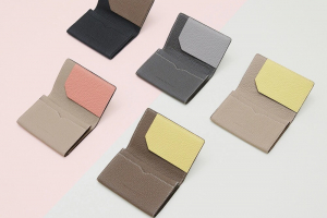 名刺入れ,ブランドの画像