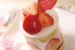 アンテノールの苺づくしのショートケーキ